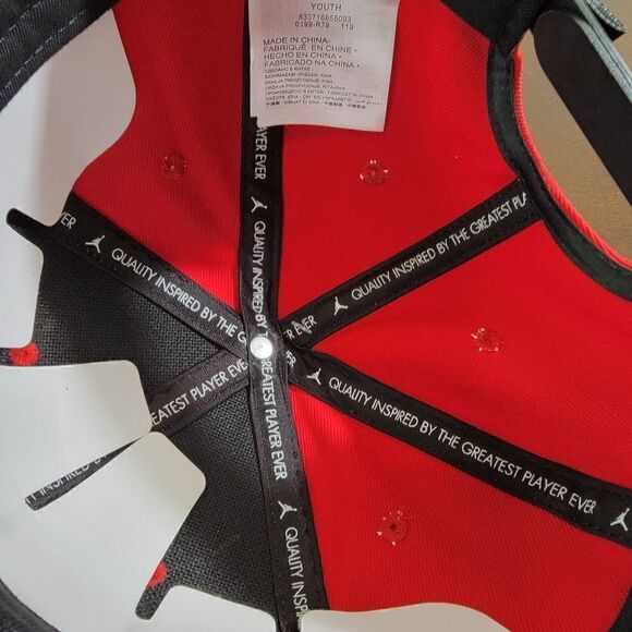 Air Jordan 1 Retro OG Bred Hat Cap Red Black Snap - Picture 7 of 9